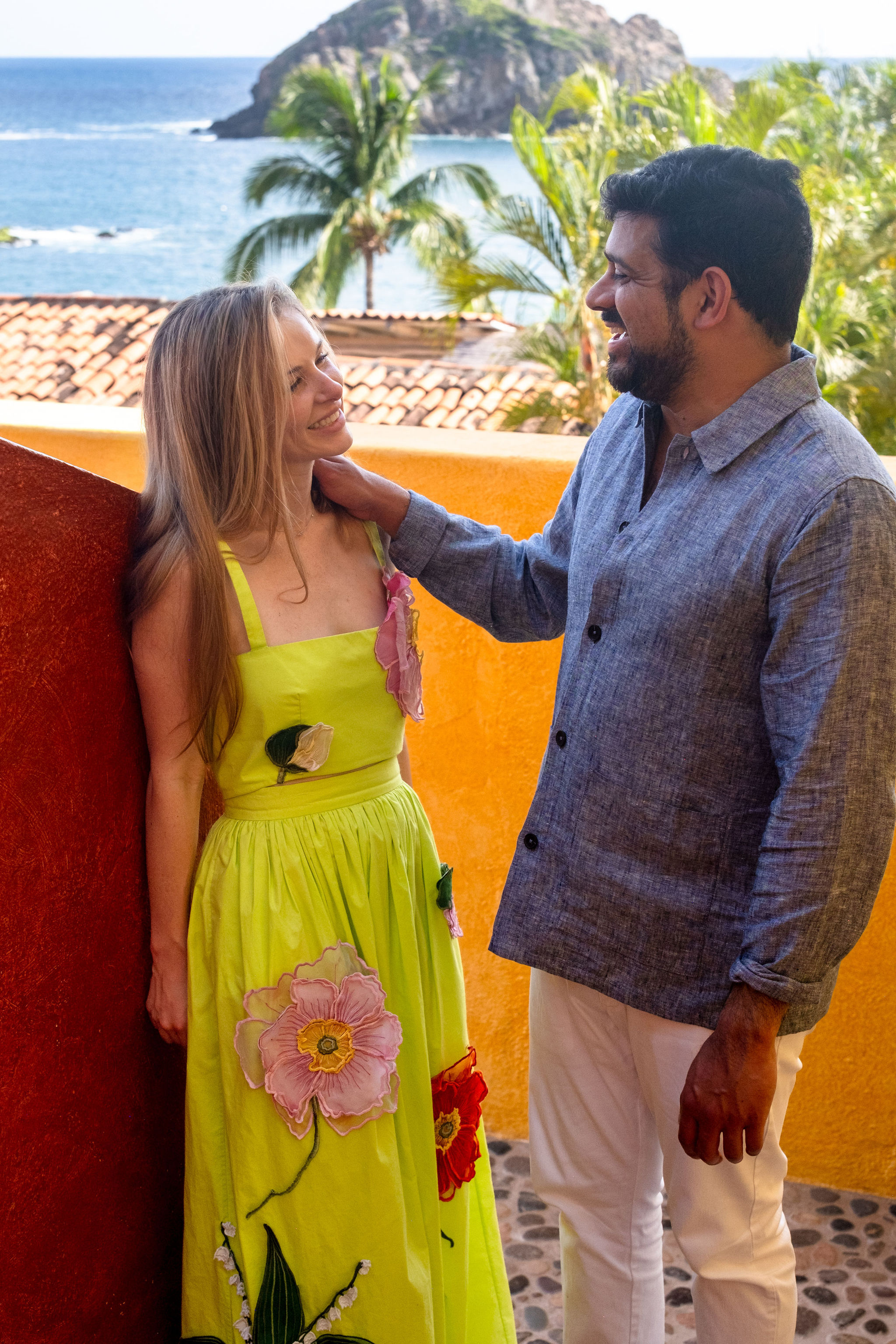 Zoe and Vik in doorway
